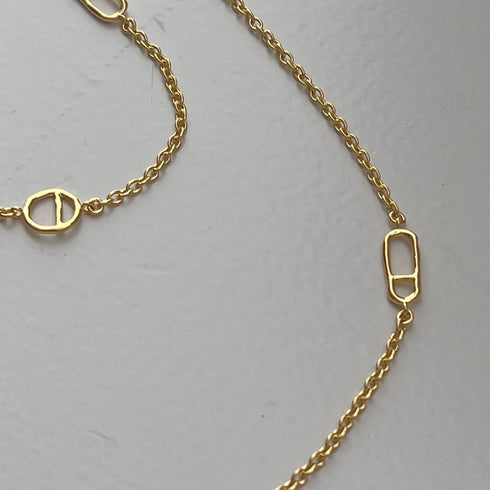 grace LONG necklace